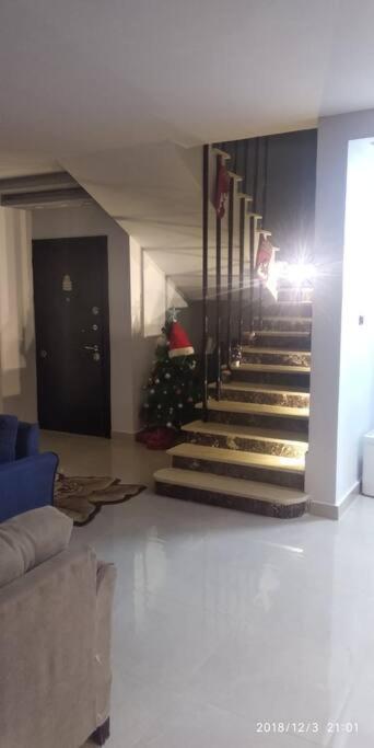 Ultra Modern Townhouse Near To Airport & Shopping Villa Cairo