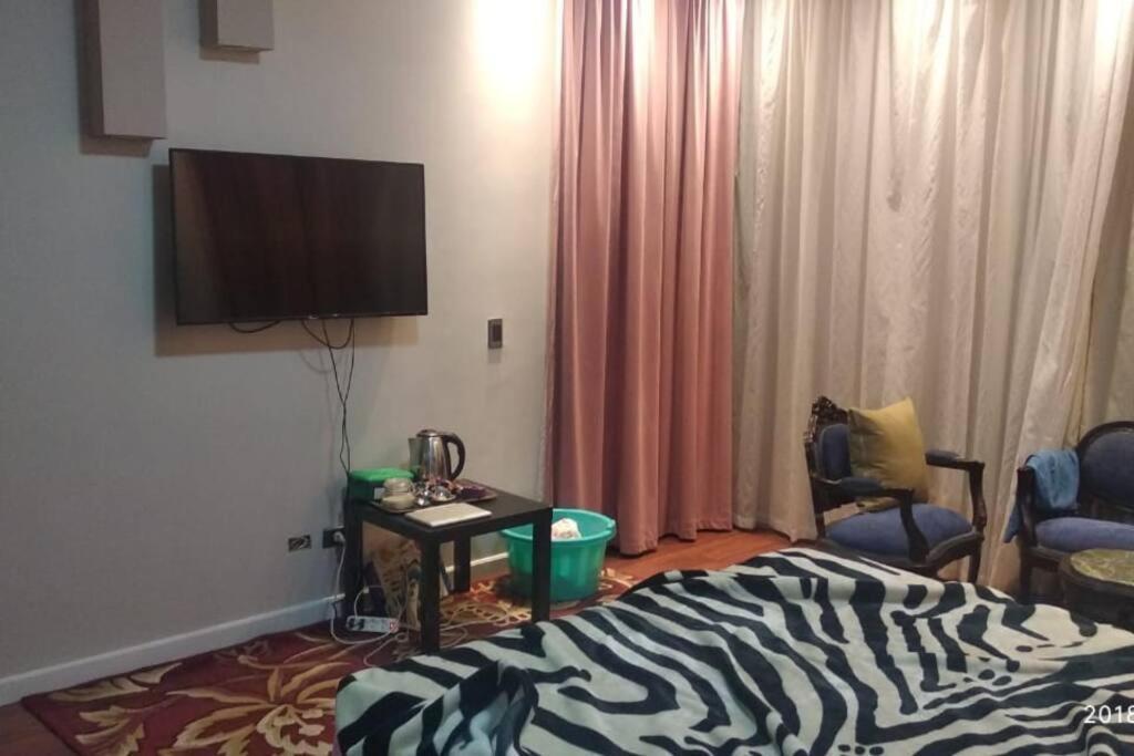 Ultra Modern Townhouse Near To Airport & Shopping Cairo